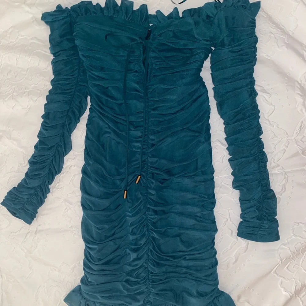 Dress - Picture 2 of 2